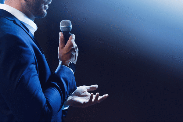 Conquering Your Fear of Public Speaking (PPS02EO)